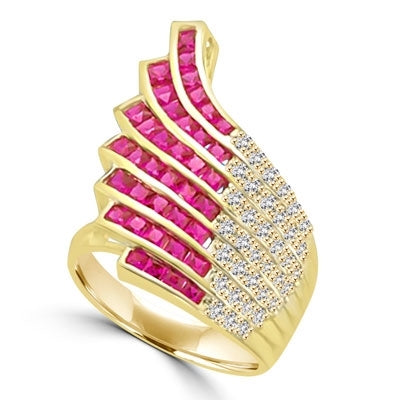 Ring melee and princess cut ruby stones
