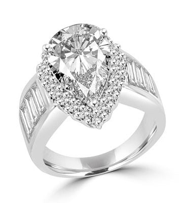 4ct pear cut diamon & baguettes in white gold ring