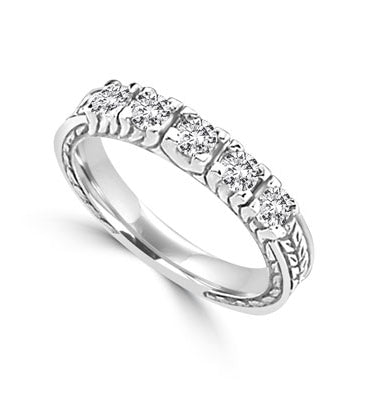 5 round brilliant stones in 14k solid white gold ring
