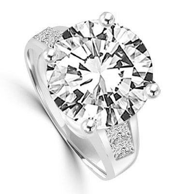 6ct round,princess cut stone in whtie gold ring