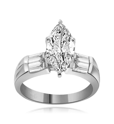 Marquise-cut Diamond Essence gem & baguettes ring