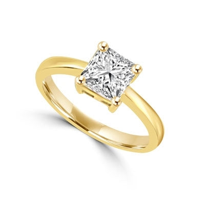 Ring  1 ct princess cut diamond essence stone