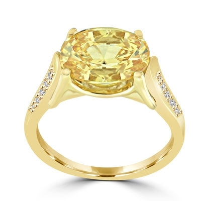 ring with 4ct canary diamond and melee on sides