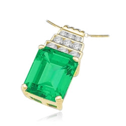 Gold vermeil pendant-emerald & melee stone with 4 prongs